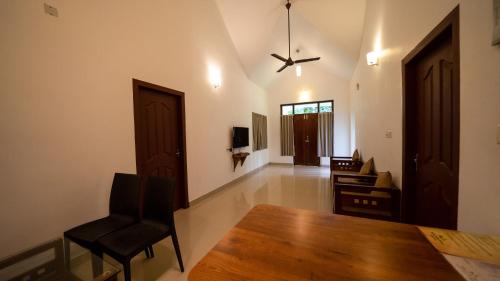 Faciliteiten, Vythiri Holiday Resort in Pookode