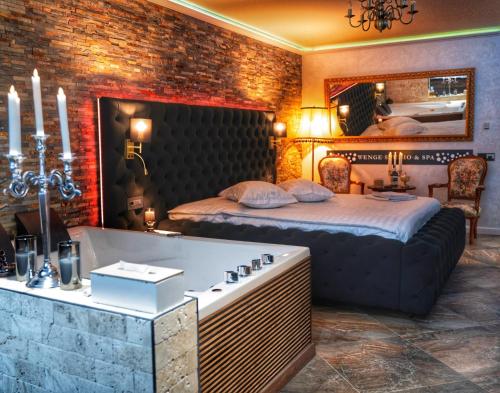 Jacuzzi-Wenge Studio & Spa, Sinaia