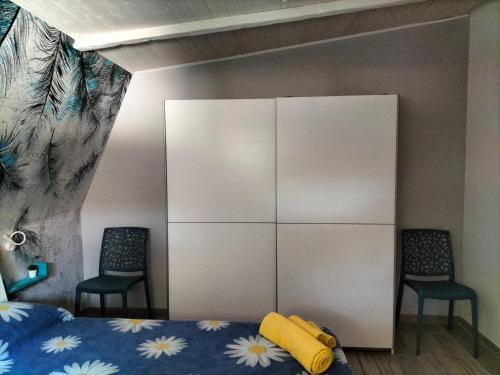Two-Bedroom Apartment image 7