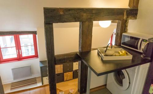 Charming Attic Duplex in the Heart of Strasbourg, Strasbourg (photo 10)