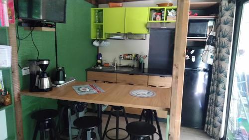 virtuve, chalet in Onesse-Laharie