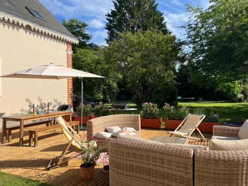 Maison bourgeoise gîte à louer Guécélard