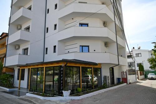 MondurO Hotel - Durres