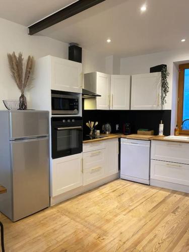 Kitchen, La Batellerie, vue sur Rhone in Tain-l'Hermitage