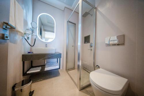 The Palm Bosphorus Hotel - image 12