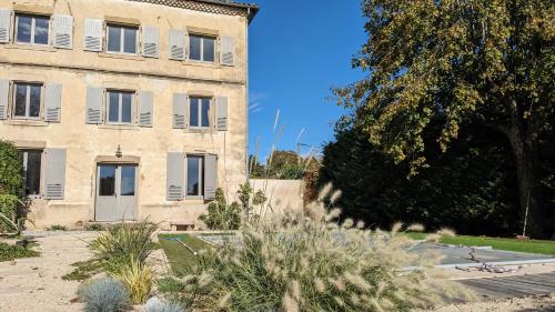 La maison des Remparts in Granges-les-Beaumont