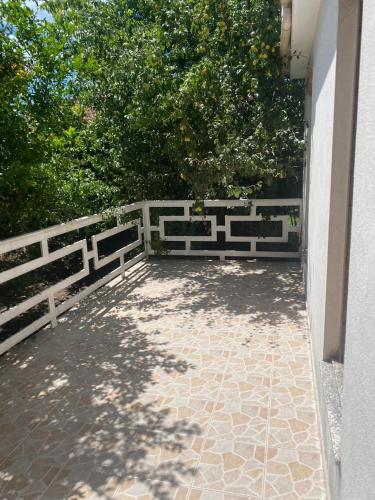 Luxury House - image 3