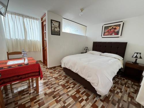 Hostal Apu Qhawarina