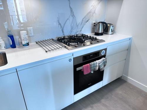 Kitchen, Metrotown Brand new one bedroom Condo in Burnaby (BC)