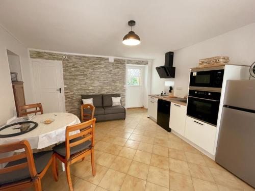 Gîte tout inclus avec jardin, clim, Wifi, proche Château de Villandry et Loire à vélo - FR-1-381-587 (Gite tout inclus avec jardin, clim, Wifi, proche Chateau de Villandry et Loire a velo - FR-1-381-587) in 維朗德里