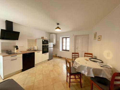 Gîte tout inclus avec jardin, clim, Wifi, proche Château de Villandry et Loire à vélo - FR-1-381-587 (Gite tout inclus avec jardin, clim, Wifi, proche Chateau de Villandry et Loire a velo - FR-1-381-587) in 維朗德里