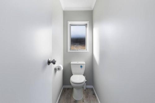 Modern on Malthus, Foxton Beach (photo 4)
