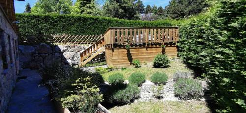 Le Renne Blanc Pyrénées de France Le Renne Blanc Pyrénées de France