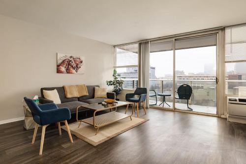 CozySuites 800 Tower 1BR with gym! 19 in Louisville, USA