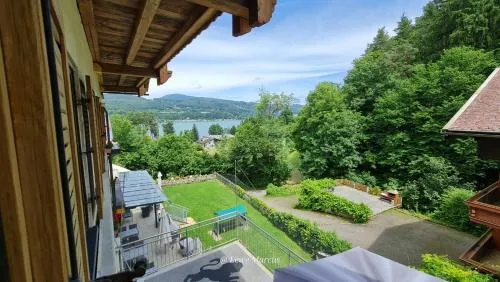 Appart-Pension Seehang in Velden am Wörthersee, Österreich