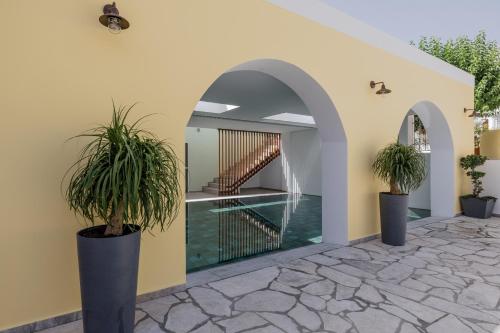 Opera House Hotel - image 8