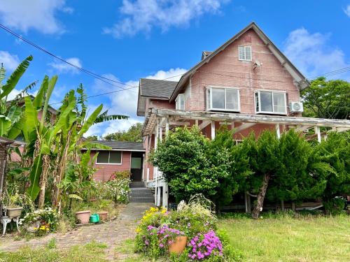 room detail thumbnail 1