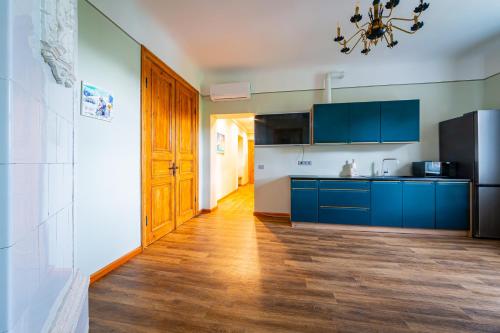 Just Renovated Stories Apartment Free parking, Riga (foto 10)