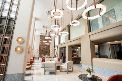 Pillow B Hotel - image 9