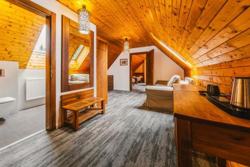 Hotel Mikulášska Chata - image 4