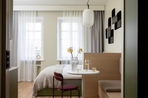 1 queen bed