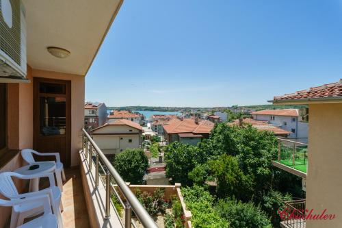Hotel Chuchulev in سوزوبول
