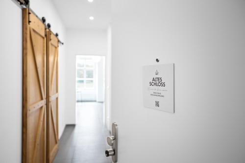 Sissepääs, Altes Schloss - Boutique Ferienwohnung in Achau