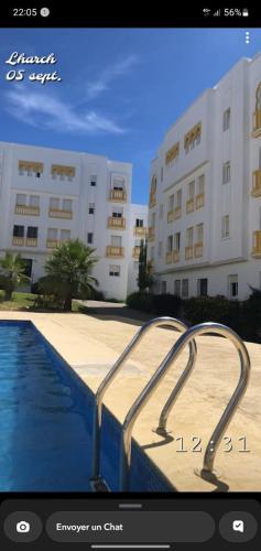 Appartement de vacances avec piscine