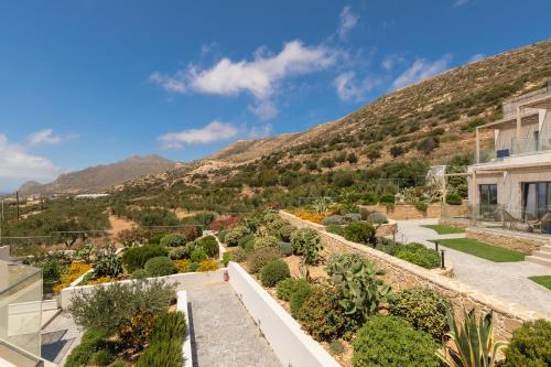 Garden, Diamond Star Hotel in Kissamos