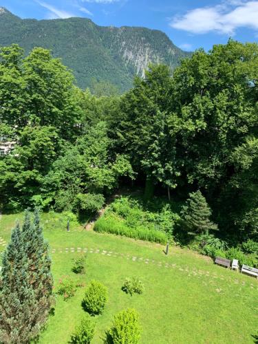 ทัศนียภาพ, Panoramahaus 5105 in บาด ไรเชินฮาลล์