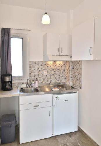 Helios Studios & Apartments - image 12