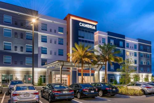 . Cambria Hotel Orlando Airport