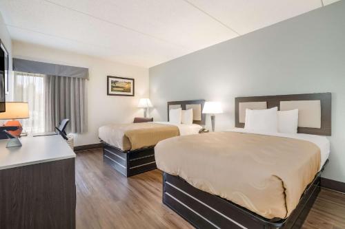 Quality Inn Jacksonville near Camp Lejeune - image 10