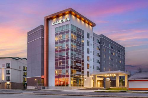 . Cambria Hotel Niagara Falls