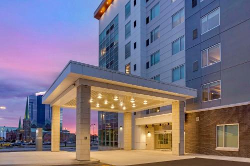 Cambria Hotel Niagara Falls - image 9