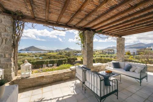 Blue Coral 1 in อัมเปลัส