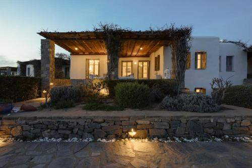 Blue Coral 1 in อัมเปลัส