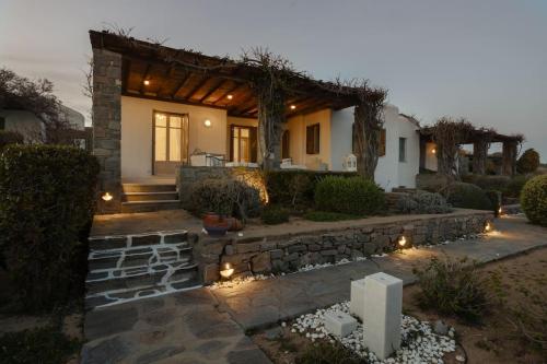 Blue Coral 1 in อัมเปลัส