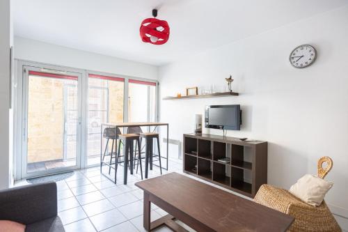 GuestReady - Appartement Cours du Médoc - Cenon