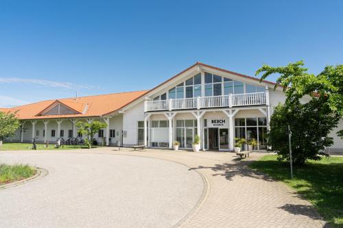 Dorfhotel Boltenhagen - image 2