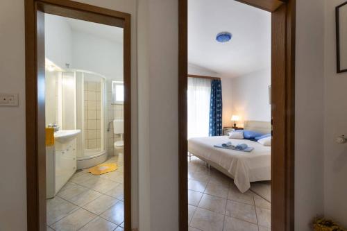 Apartment Ani - image 4