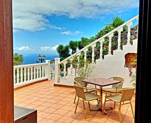 陽台/露台, Los Boleros in 巴洛文托