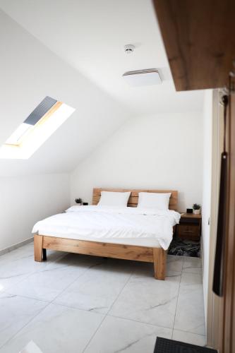 M-23 Hotel