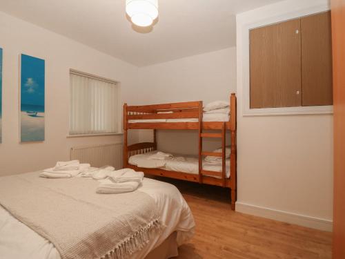 6 West End Point - image 7