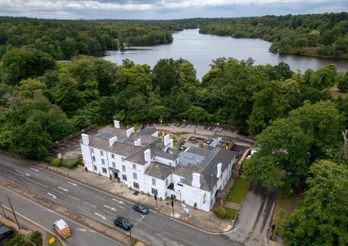The Wheatsheaf Hotel by Greene King Inns - image 12
