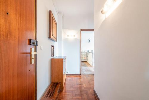 GuestReady - Peaceful 1 Bedroom Abode in Estoril, Estoril (foto 9)