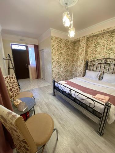 1 double bed