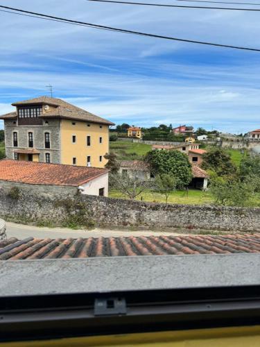 ทัศนียภาพ, El Castañu de Cué (El Castanu de Cue) in แอลลาเนส