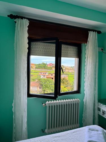 ทัศนียภาพ, El Castañu de Cué (El Castanu de Cue) in แอลลาเนส