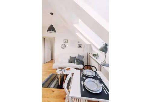 1 - bedroom Apartment - 11 Pilsudskiego Street, Kraków